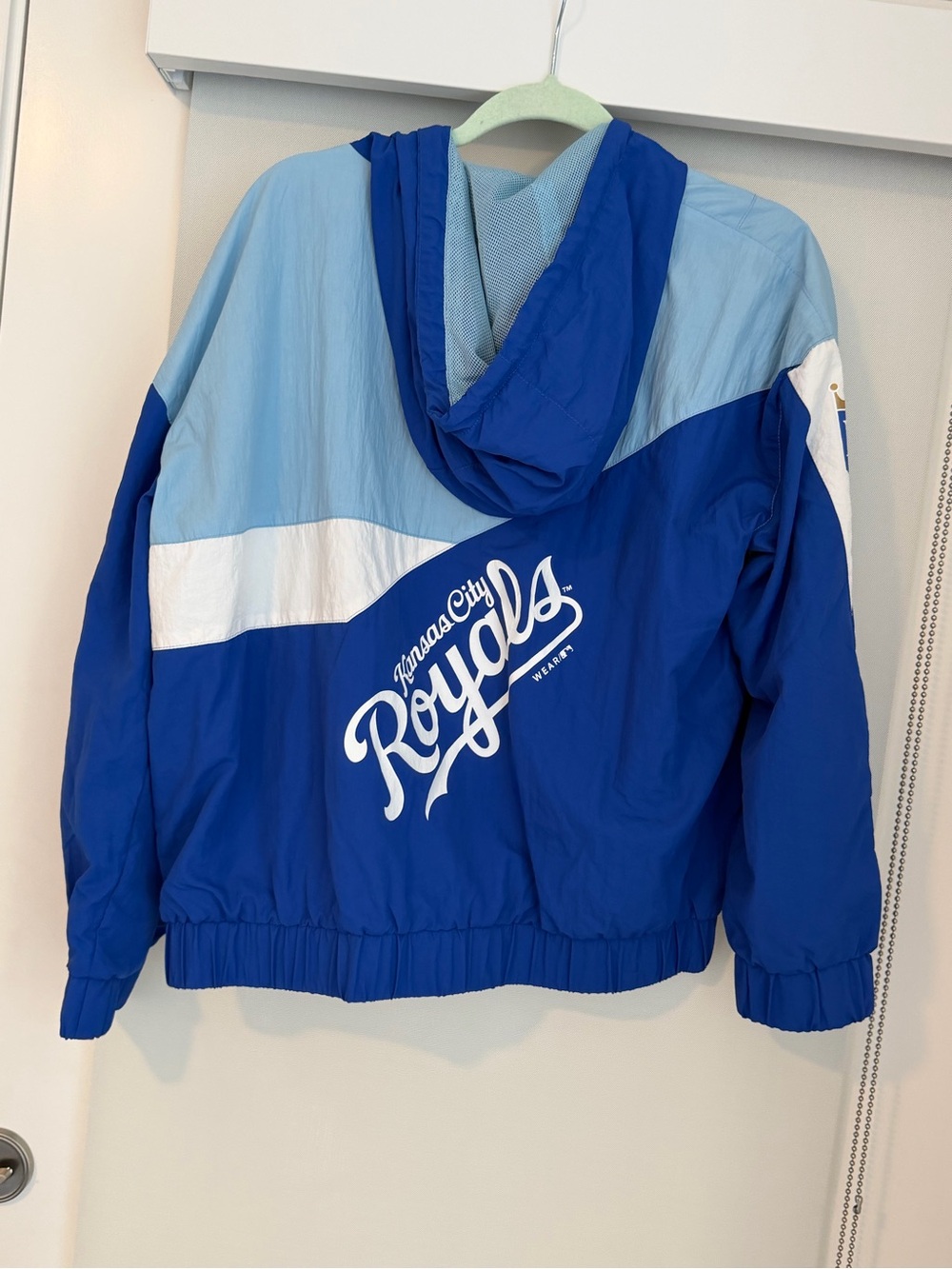 Women’s Kansas City Royals Hooded Windbreaker Jacket